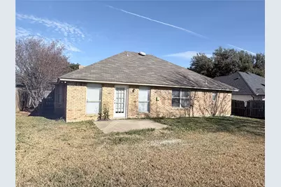 918 Gwinnett Circle, Arlington, TX 76017 - Photo 17