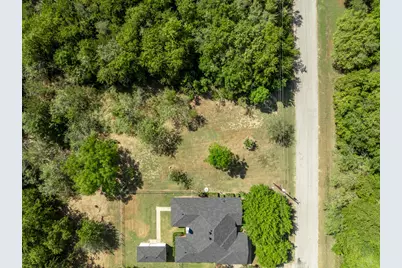 12187 Rolling Oaks Drive, Whitney, TX 76692 - Photo 9