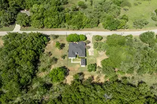 12187 Rolling Oaks Dr, Whitney, TX 76692 - Photo 7