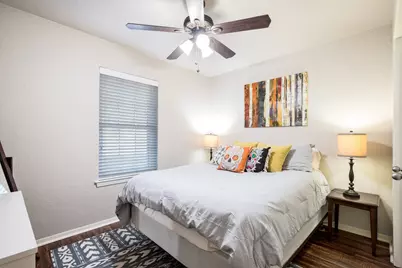 2000 Navajo Street, Denton, TX 76209 - Photo 17