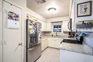 2000 Navajo St, Denton, TX 76209 - Photo 9