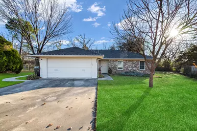 2000 Navajo Street, Denton, TX 76209 - Photo 3