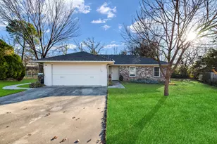 2000 Navajo St, Denton, TX 76209 - Photo 3