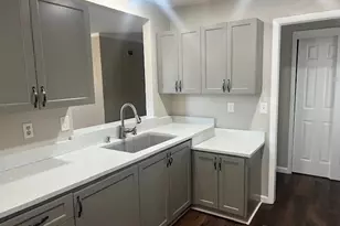 3509 Princeton Dr, Irving, TX 75062 - Photo 7