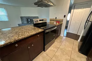 910 Sunny Slope Dr, Allen, TX 75002 - Photo 5