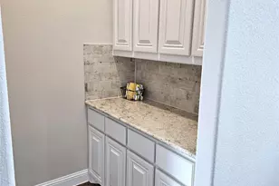 241 Blythe Rd, Van Alstyne, TX 75495 - Photo 5