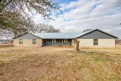 938 County Road 3341, Paradise, TX 76073 - Photo 13