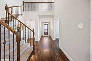 348 Magnolia Dr, Van Alstyne, TX 75495 - Photo 5