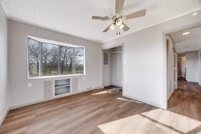 226 Glen Meadows Drive, Bonham, TX 75418 - Photo 13