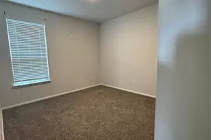 8645 Mirror Lk Dr, Fort Worth, TX 76179 - Photo 7