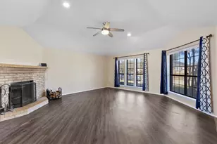 828 Arbor Downs Dr, Plano, TX 75023 - Photo 3