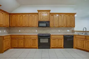 119 Crestway Dr, Cedar Hill, TX 75104 - Photo 9