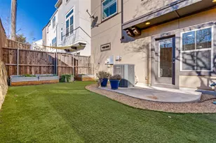 1838 Stevens Bluff Ln, Dallas, TX 75208 - Photo 33