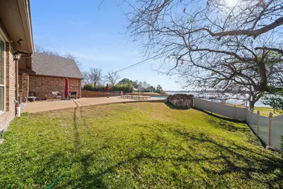 155 Lakeshore Drive, Waxahachie, TX 75165 - Photo 37