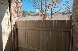 5325 Bent Tree Forest Dr, Dallas, TX 75248 - Photo 17