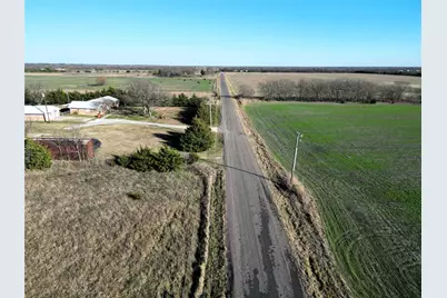 90 Ac County Road 4615, Wolfe City, TX 75496 - Photo 19