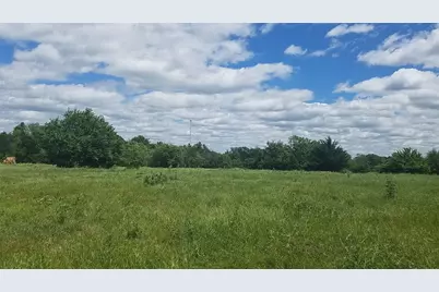 10621 Fm 512, Wolfe City, TX 75496 - Photo 15
