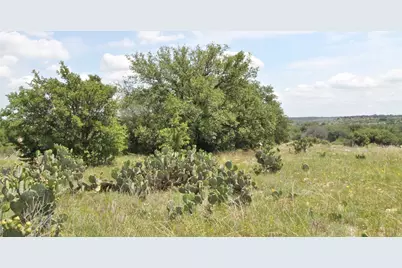 1102 Bluffview Ct, Glen Rose, TX 76043 - Photo 19
