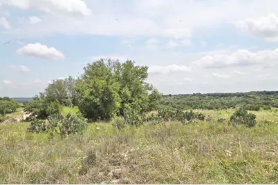 1102 Bluffview Ct, Glen Rose, TX 76043 - Photo 13