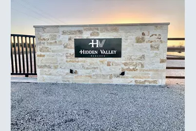 1102 Bluffview Ct, Glen Rose, TX 76043 - Photo 27