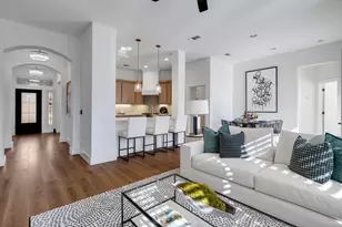 8105 Owl Creek Ln, McKinney, TX 75072 - Photo 15