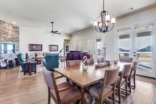 8210 Palmer Ln, Waxahachie, TX 75167 - Photo 13