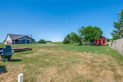 2412 Colquitt Road, Terrell, TX 75160 - Photo 23