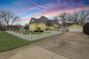 702 N Bradley St, McKinney, TX 75069 - Photo 33