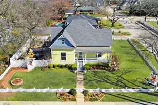 702 N Bradley St, McKinney, TX 75069 - Photo 1