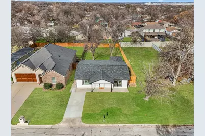 8320 Redonda Street, White Settlement, TX 76108 - Photo 33