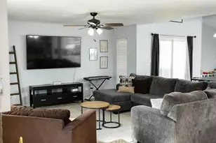 4712 Lemmon Ct, The Colony, TX 75056 - Photo 5