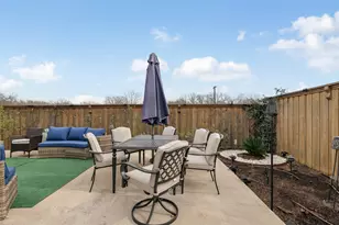 718 Castlewood Dr, Garland, TX 75040 - Photo 33