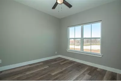 20494 US Highway 377 #B, Whitesboro, TX 76273 - Photo 7