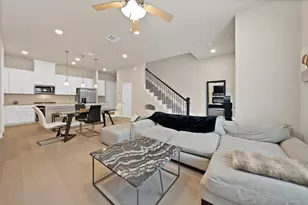 4425 Benton Ln, Carrollton, TX 75010 - Photo 3