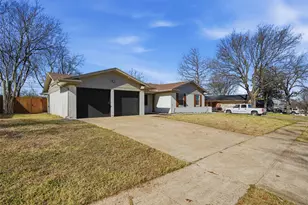 217 Joe White St, Rockwall, TX 75087 - Photo 5
