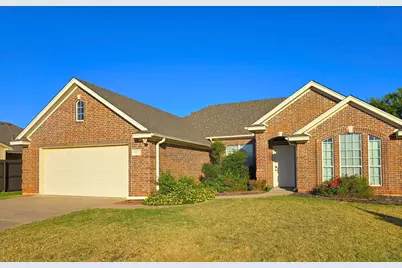 7 Southfork Court, Wichita Falls, TX 76310 - Photo 1