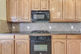 13994 Fall Harvest Dr, Frisco, TX 75033 - Photo 7