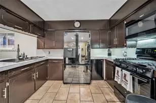 3422 Tangle Terrace, Dallas, TX 75233 - Photo 9