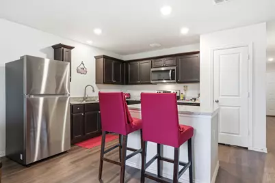 1007 E Calhoun Avenue, Waco, TX 76704 - Photo 11