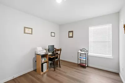 1007 E Calhoun Avenue, Waco, TX 76704 - Photo 5