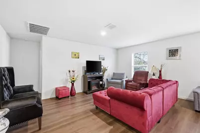 1007 E Calhoun Avenue, Waco, TX 76704 - Photo 15