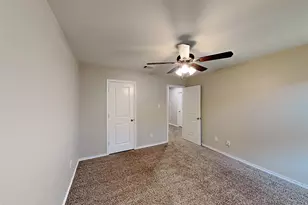 2603 Hutchins Dr, Seagoville, TX 75159 - Photo 3