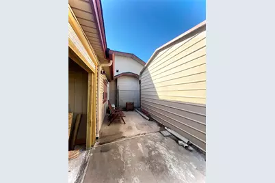 820 E Palestine, Mexia, TX 76667 - Photo 33