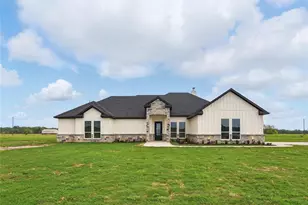 110 SE Private Rd 3178, Corsicana, TX 75109 - Photo 1