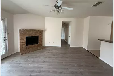 2224 Hummingbird Way, Mesquite, TX 75181 - Photo 3