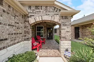 1001 Memorial Dr, Little Elm, TX 76227 - Photo 5