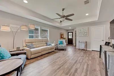 1001 Memorial Drive, Little Elm, TX 76227 - Photo 11