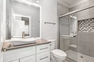 4719 Junius St, Dallas, TX 75246 - Photo 27