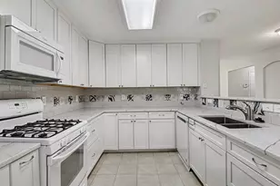 6855 Genevieve Dr, Fort Worth, TX 76137 - Photo 9