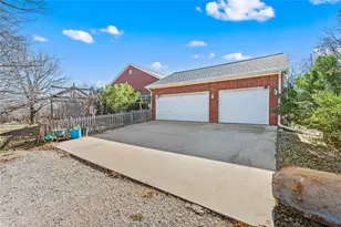 129 Love Trail Ct, Paradise, TX 76073 - Photo 29